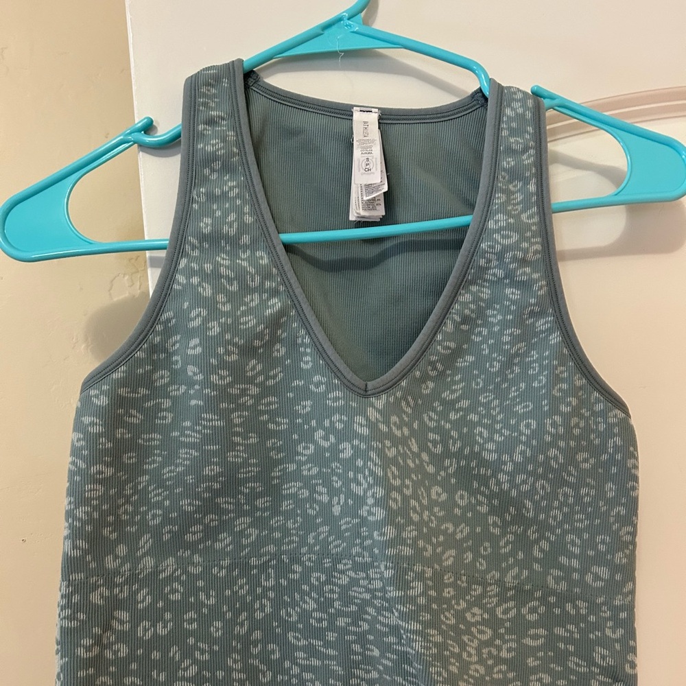 Athelta Aurora Seamless Crop Rib Tank
